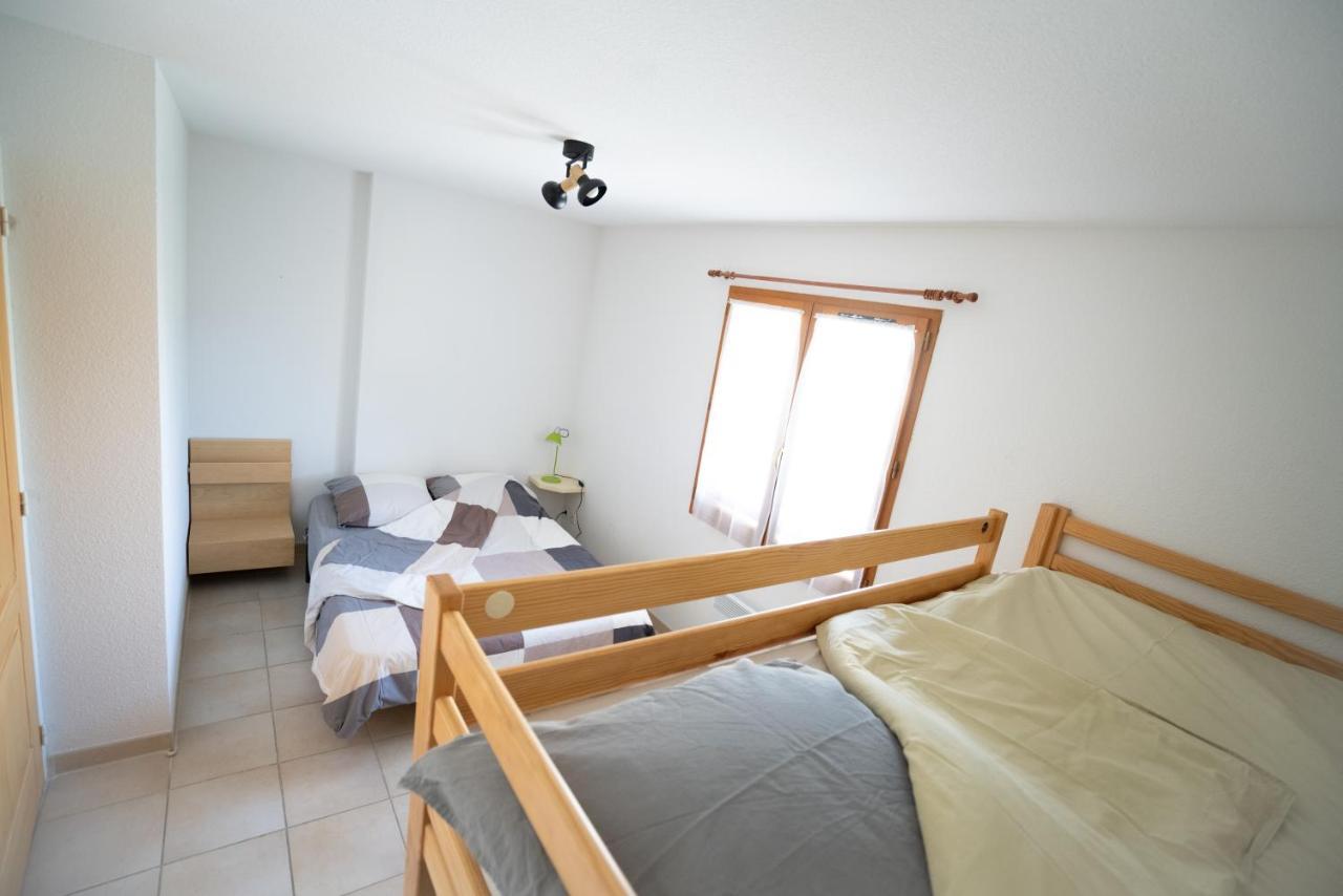 T3 Au Plan D'Eau D'Embrun Avec Garage Et Terrasse Apartment Екстериор снимка