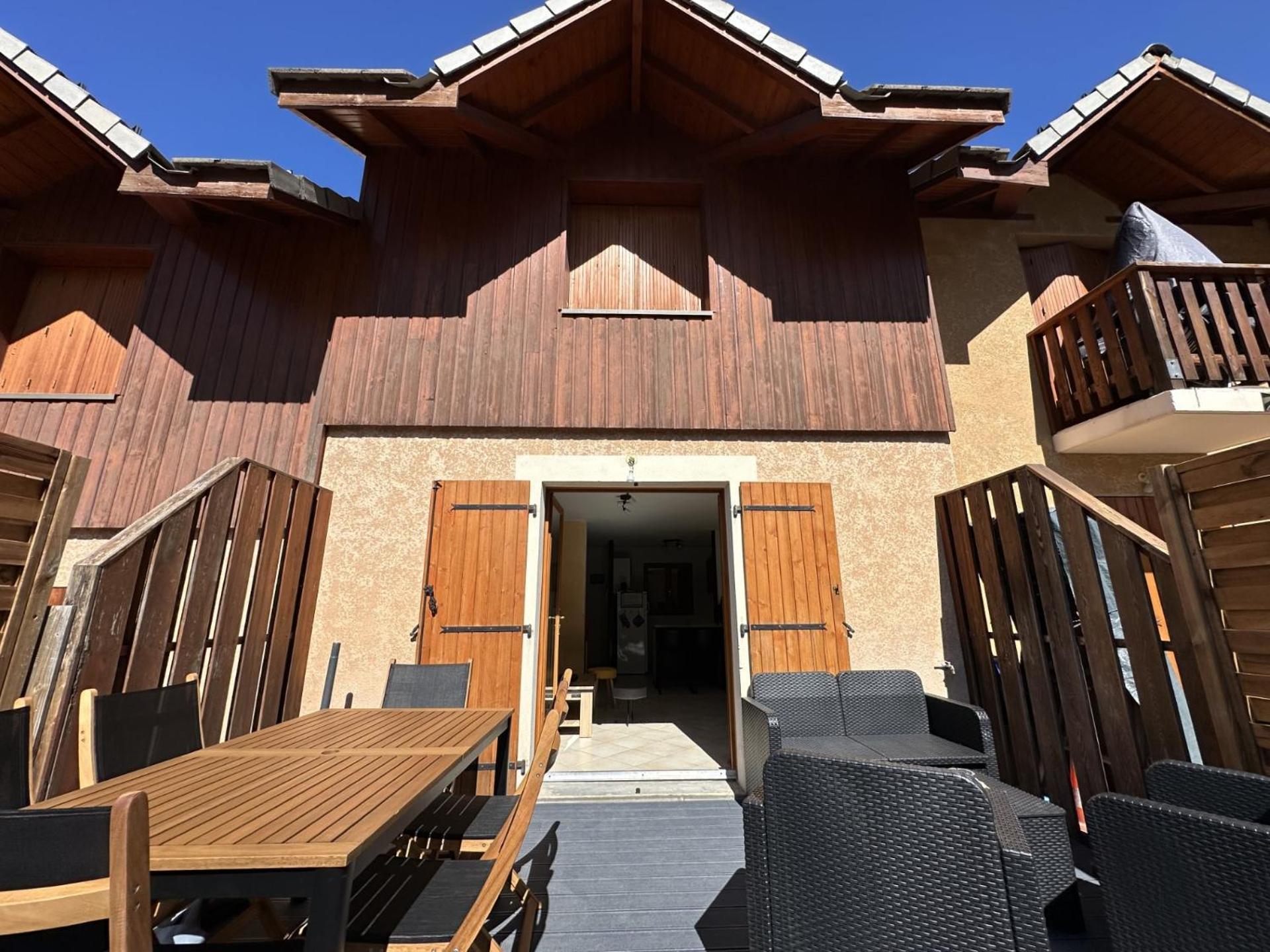 T3 Au Plan D'Eau D'Embrun Avec Garage Et Terrasse Apartment Екстериор снимка