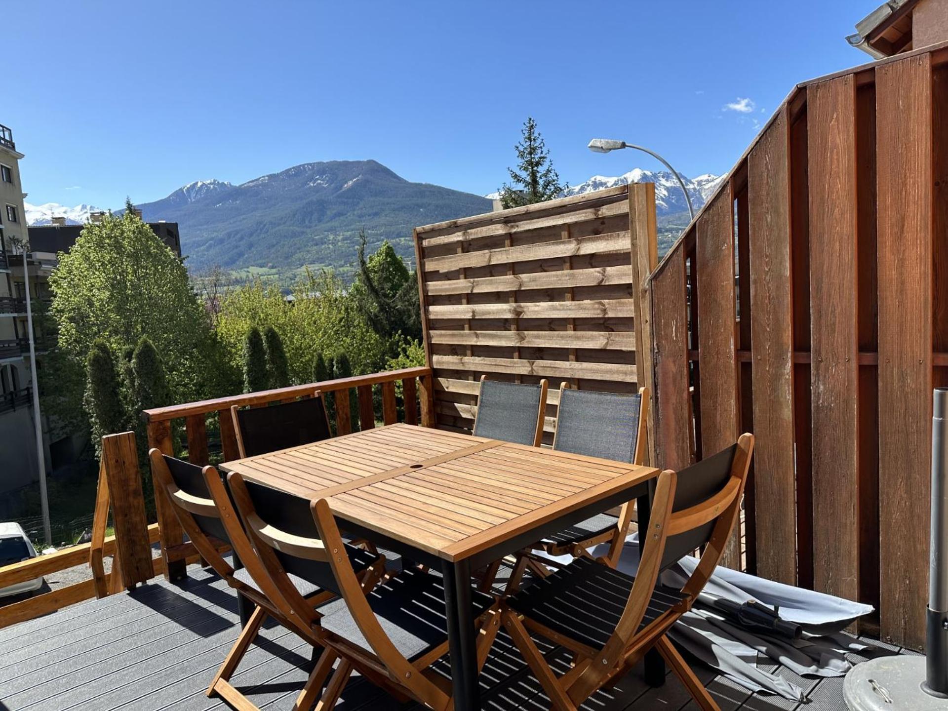 T3 Au Plan D'Eau D'Embrun Avec Garage Et Terrasse Apartment Екстериор снимка